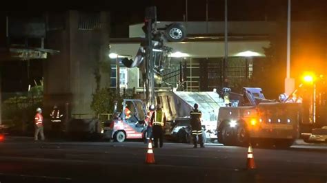 Driver killed in fiery toll booth crash on Richmond-San Rafael Bridge